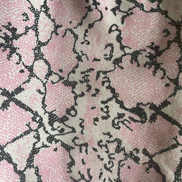 BNWT Just Cozy snake print leggings - Picture 2 of 8